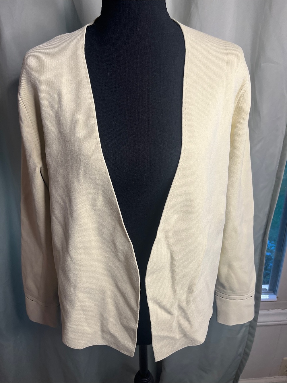 M. M. Lafleur Women's Cream Open-Front Blazer Jacket